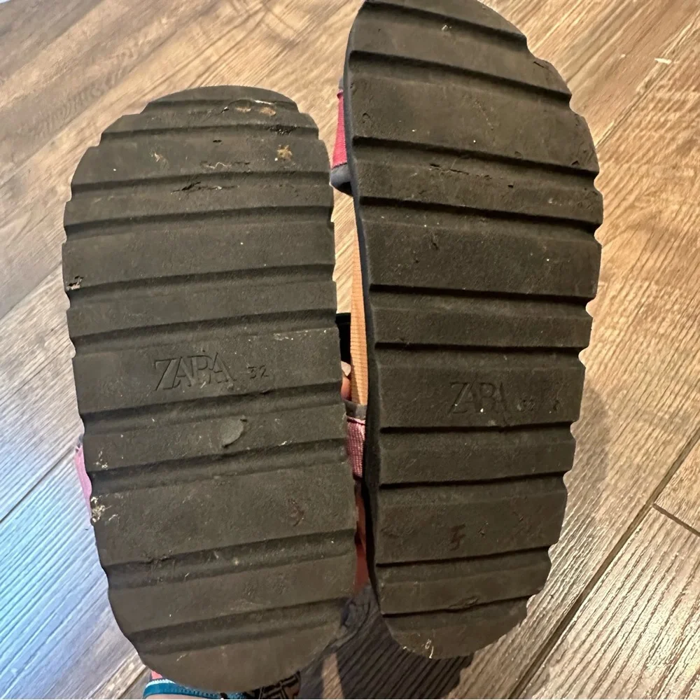 Zara Kids Color Block Velcro Sandals Size 32/US 7‎